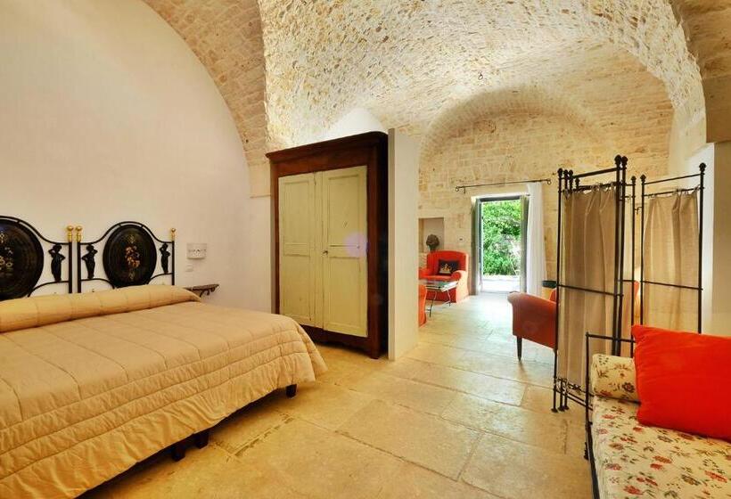 带大床的套房, Masseria Trulli E Vigne