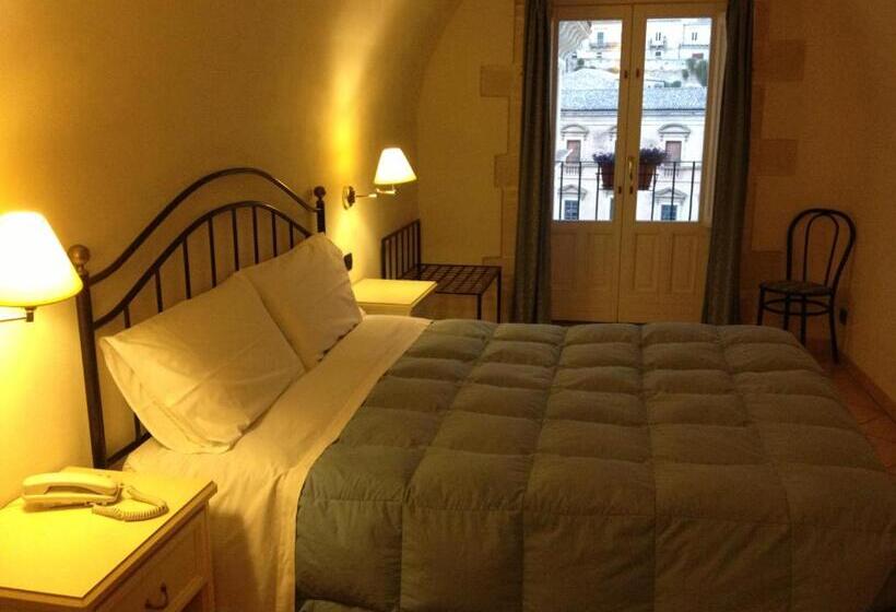 اتاق استاندارد با چشم‌انداز شهر, Relais Modica