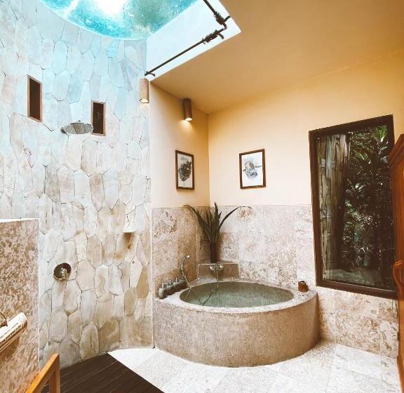 ویلای یک اتاق خوابه با استخر شنا, Munduk Moding Plantation Nature Resort