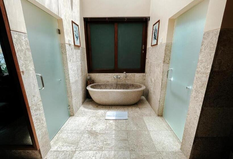 ویلای یک اتاق خوابه با استخر شنا, Munduk Moding Plantation Nature Resort