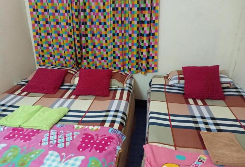 اتاق استاندارد سه نفره, Baanchaokoh Homestay