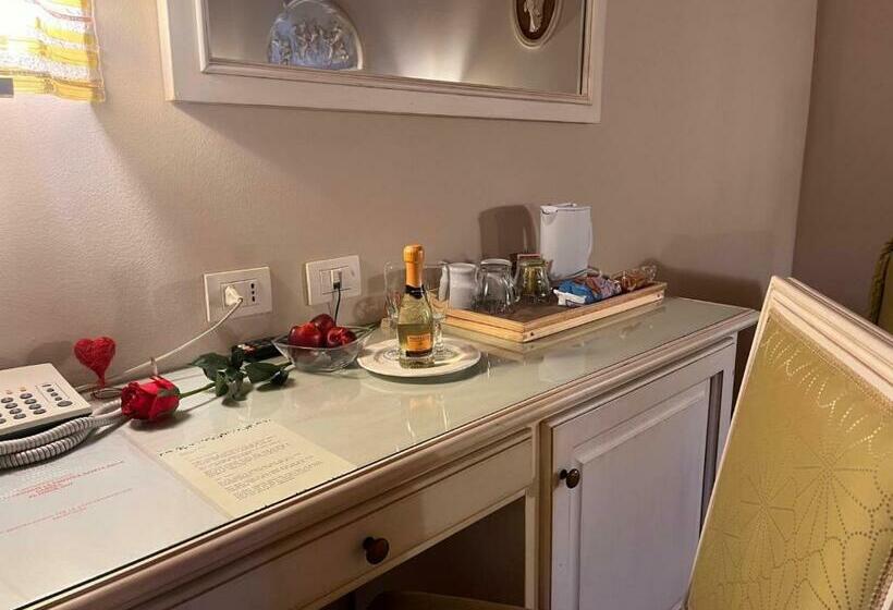 اتاق استاندارد, Resort La Mola
