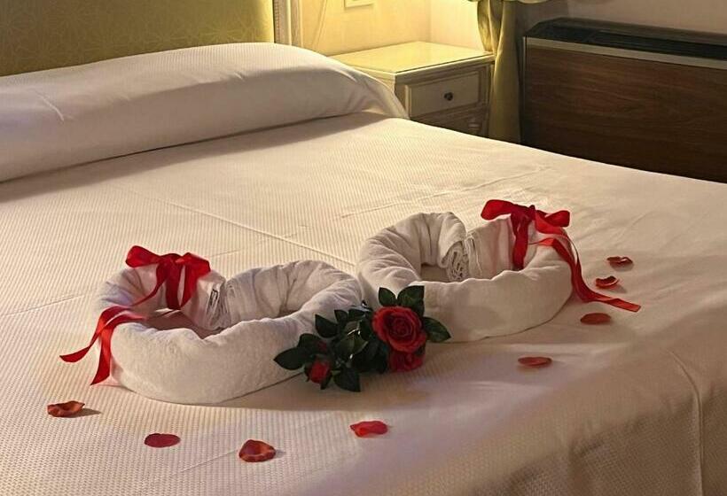 اتاق استاندارد, Resort La Mola