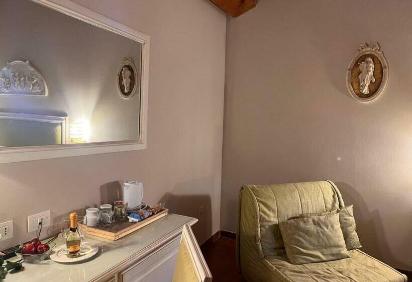 اتاق استاندارد, Resort La Mola