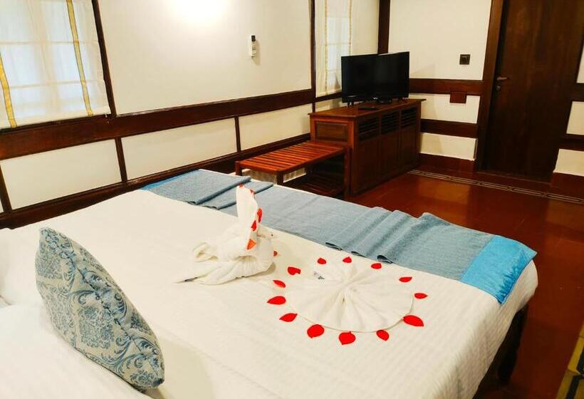 ویلای یک اتاق خوابه با استخر شنا, The Travancore Heritage Beach Resort