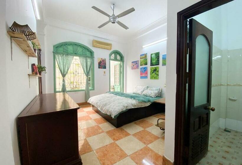 اتاق استاندارد با تخت بزرگ, Morri Homestay   Quán Thánh
