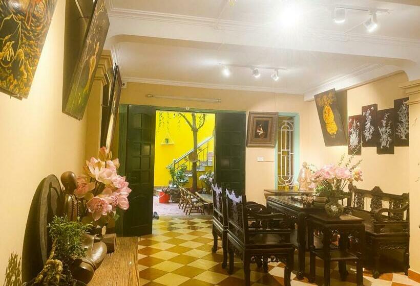 اتاق استاندارد با بالکن, Morri Homestay   Quán Thánh