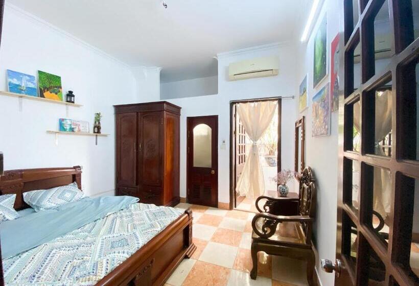 اتاق استاندارد با بالکن, Morri Homestay   Quán Thánh