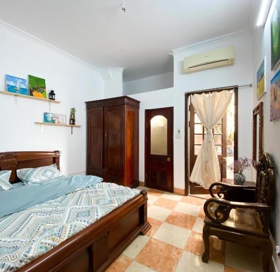 اتاق استاندارد با بالکن, Morri Homestay   Quán Thánh