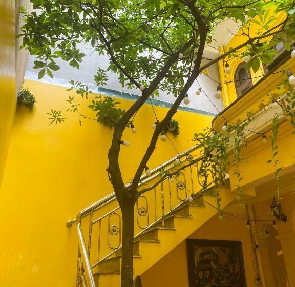 اتاق استاندارد با تخت بزرگ, Morri Homestay   Quán Thánh