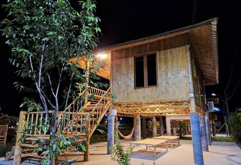 اتاق استاندارد چهار تخته, คูณ เนื่อง ฟาร์ม สเตย์ หัวหิน Koon & Nueang Farm Stay Hua Hin