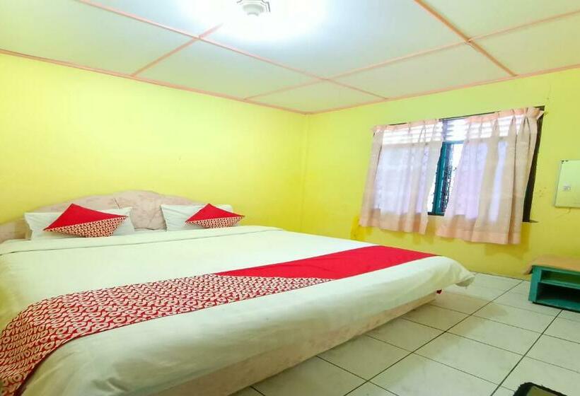 اتاق استاندارد, Oyo 92503 Penginapan & Villa Sirait