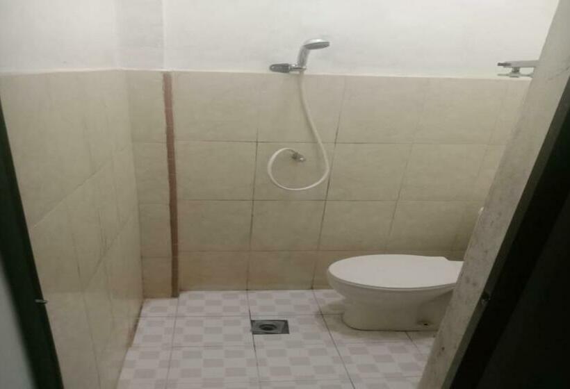 اتاق استاندارد, Oyo 92503 Penginapan & Villa Sirait