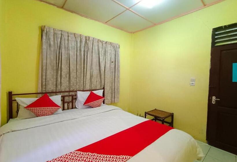 اتاق استاندارد, Oyo 92503 Penginapan & Villa Sirait