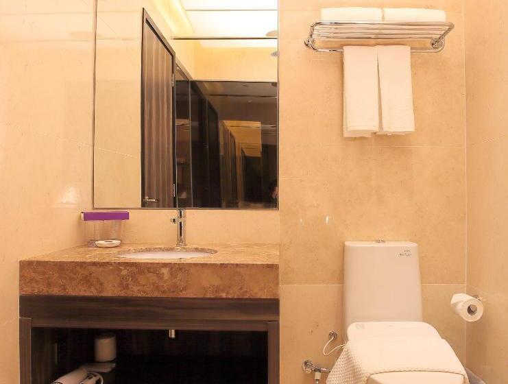 اتاق سوپریور, Aqueen Hotel Paya Lebar
