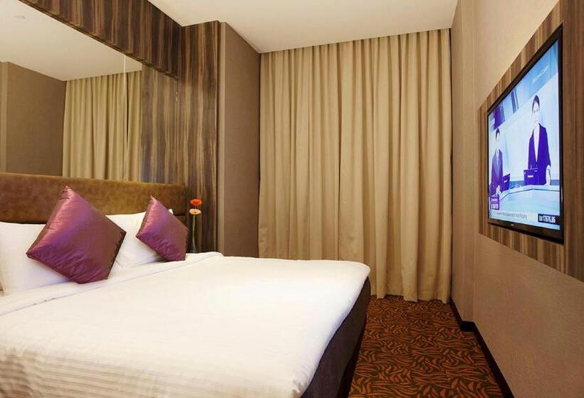 اتاق لوکس, Aqueen Hotel Paya Lebar