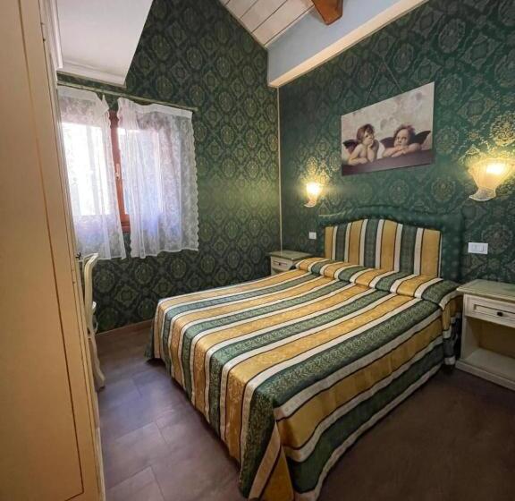 اتاق سوپریور, Residenza La Campana