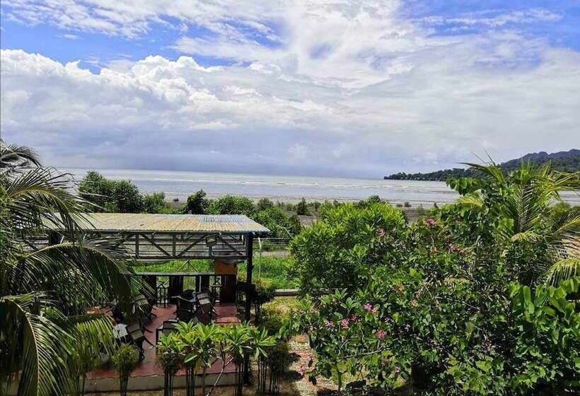 اتاق استاندارد سه نفره, Alia Residence