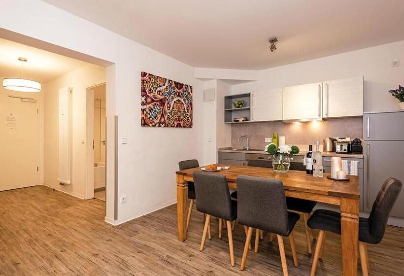 آپارتمان 3 خوابه, Apartments Rosenthal Residence