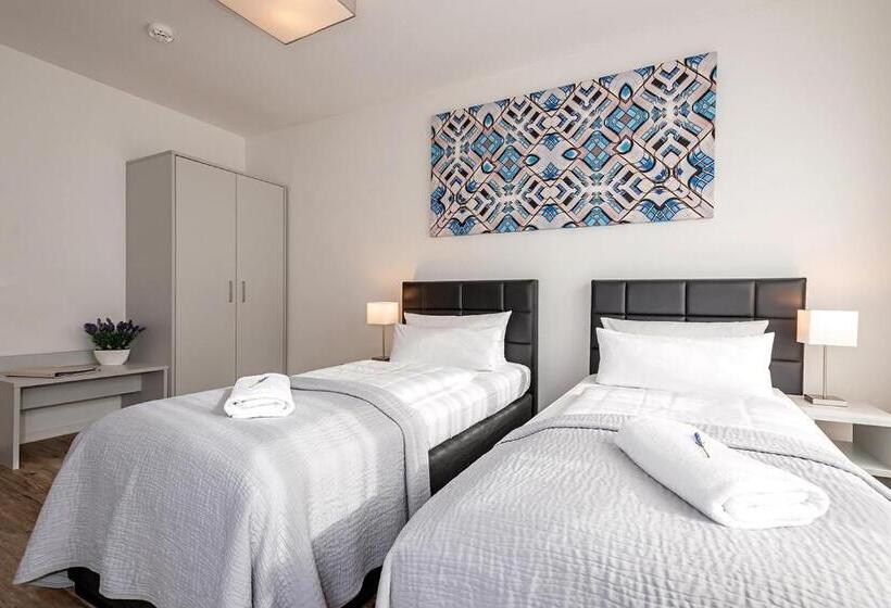 آپارتمان 3 خوابه, Apartments Rosenthal Residence