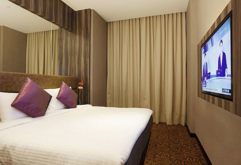 اتاق لوکس, Aqueen Hotel Paya Lebar