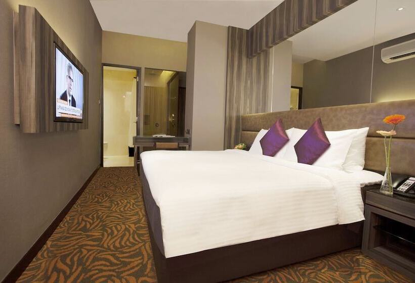 اتاق پرمیوم, Aqueen Hotel Paya Lebar