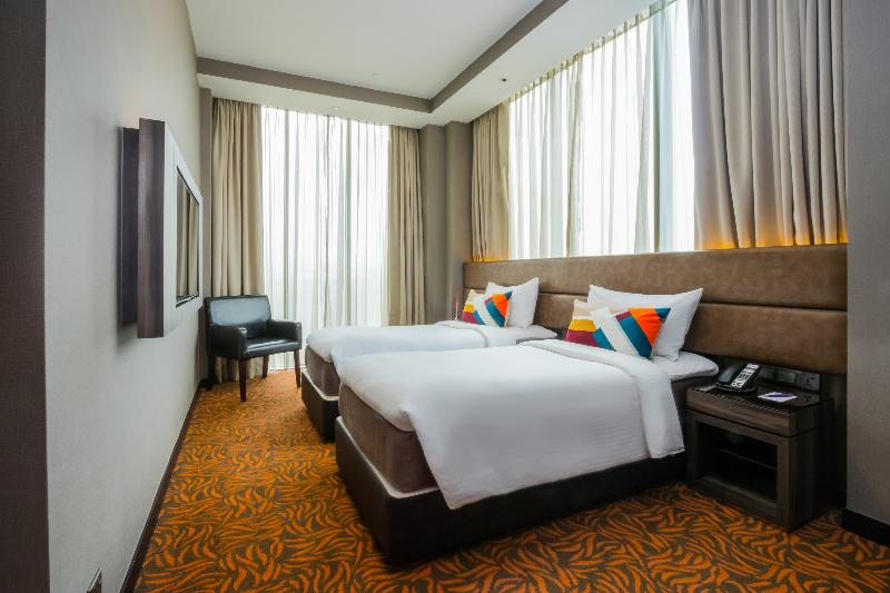 اتاق پرمیوم, Aqueen Hotel Paya Lebar
