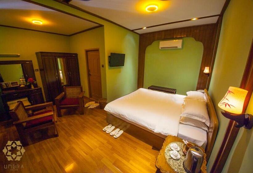 اتاق لوکس, The Hotel Umbra Bagan