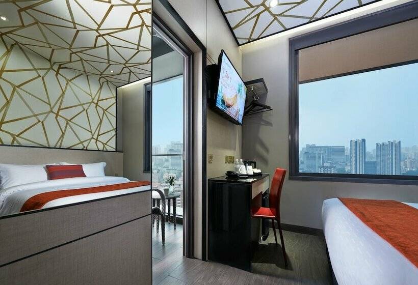 Premium Room with Balcony, Boss