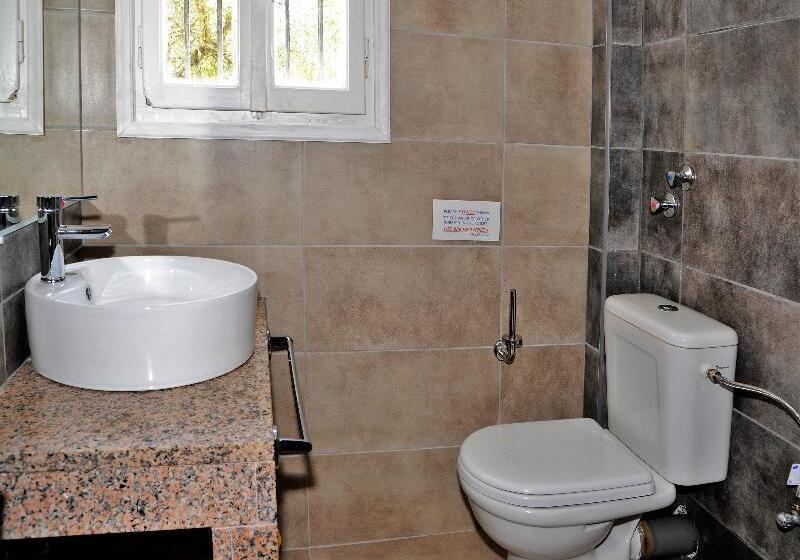 آپارتمان 2 خوابه, Captains Studios & Apartments