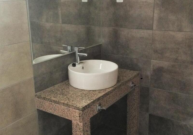آپارتمان 2 خوابه, Captains Studios & Apartments