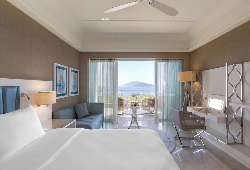 اتاق لوکس با بالکن و چشم‌انداز دریا, Caresse, A Luxury Collection Resort & Spa, Bodrum