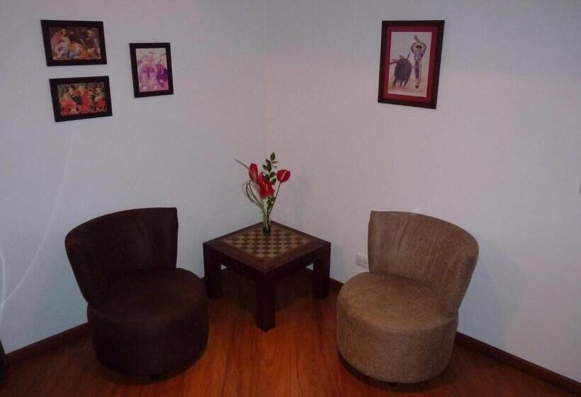 سوئیت 2 خوابه, Casa Galvez