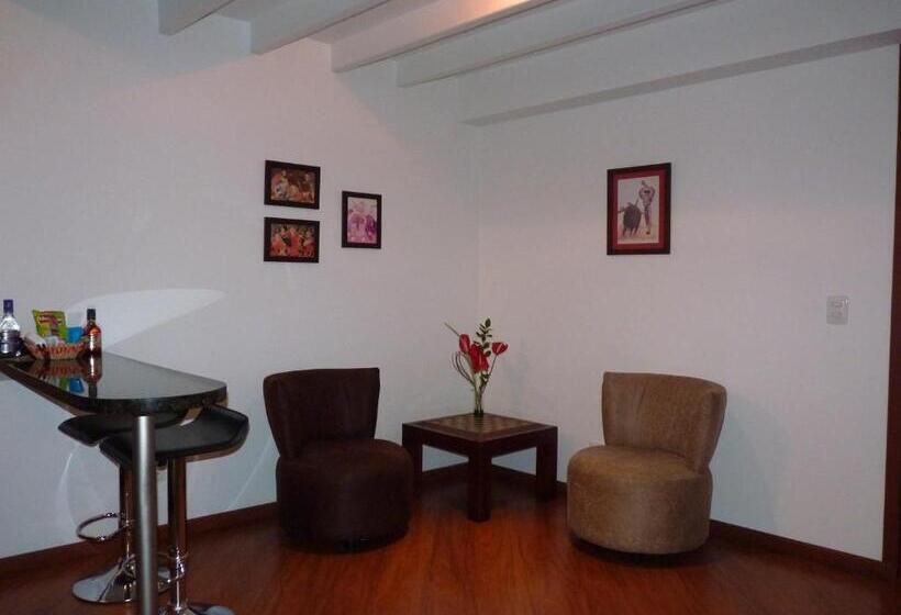 سوئیت 2 خوابه, Casa Galvez