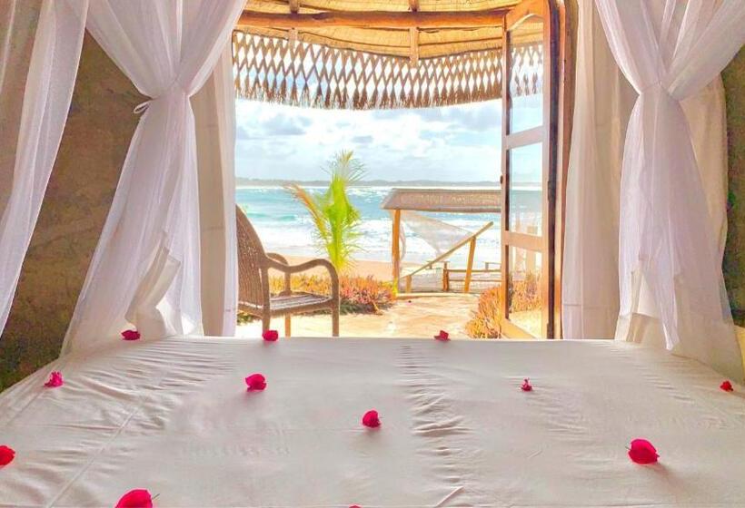 سوییت سوپریور با چشم‌انداز دریا, Casa Na Praia Tofo  Beach Front