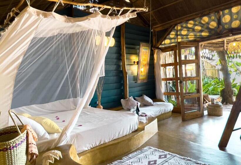 اتاق لوکس چهار تخته, Casa Na Praia Tofo  Beach Front