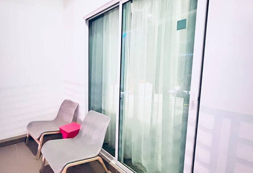 اتاق لوکس با تخت بزرگ, Cenang Plaza Beach
