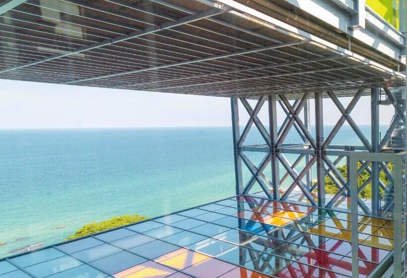 스위트, Haslla Art World Museum
