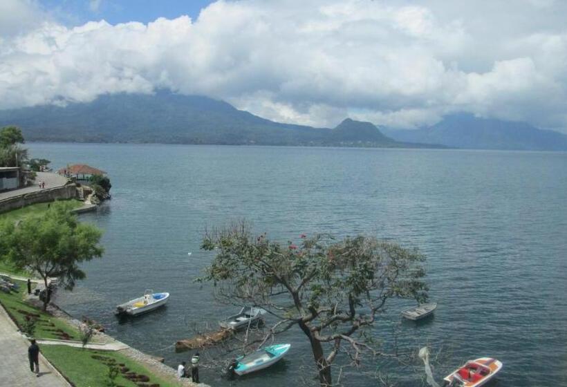 Suite with lake view, Nuestro Sueño