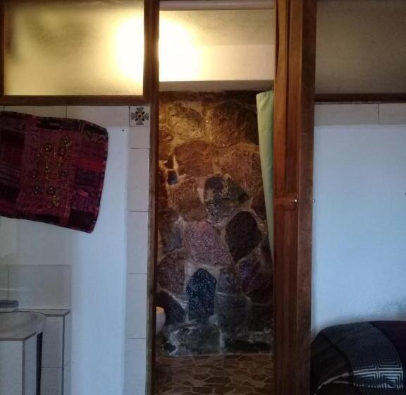 اتاق لوکس با چشم‌انداز دریاچه, Nuestro Sueño