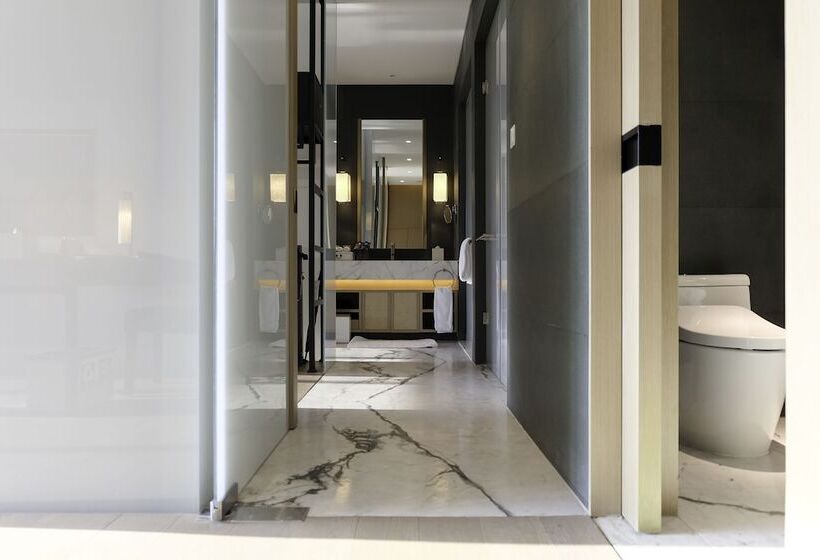 Superior suite with garden view, Pullman Kaifeng Jianye