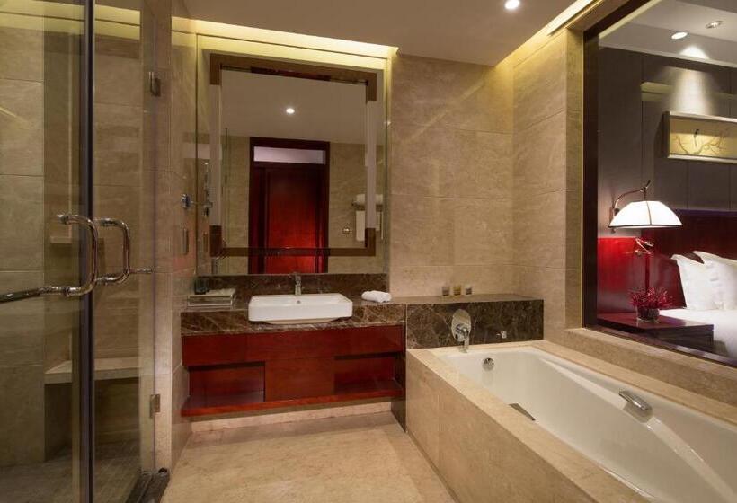 سوییت لوکس, Regal Airport Hotel Xi An