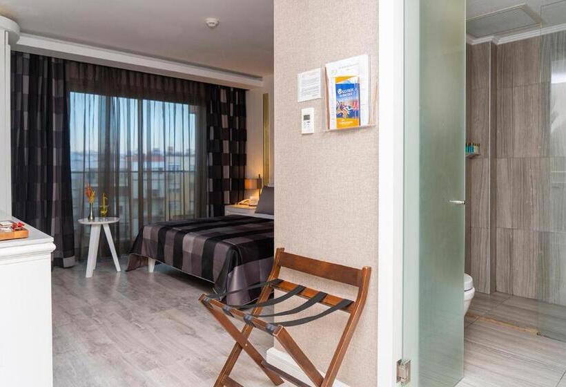 اتاق استاندارد با چشم‌انداز شهر, Sky Kamer Hotel Antalya