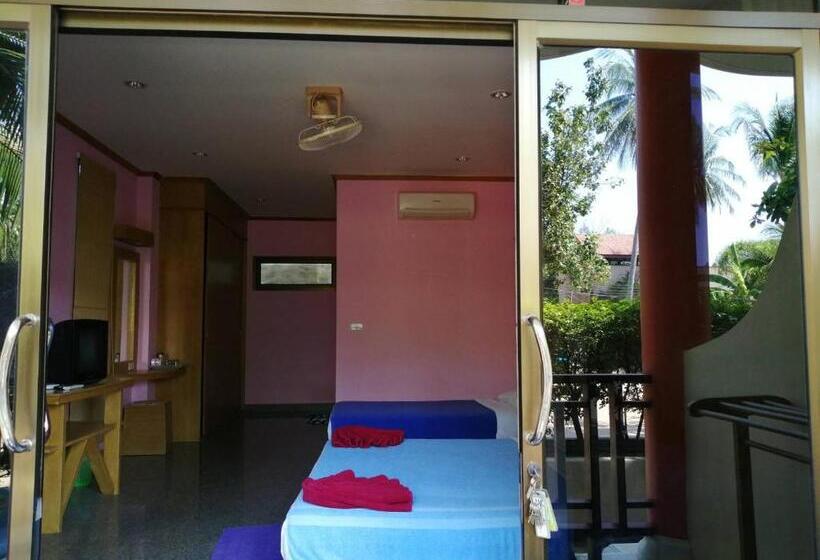 اتاق استاندارد, Lanta Summer House 1