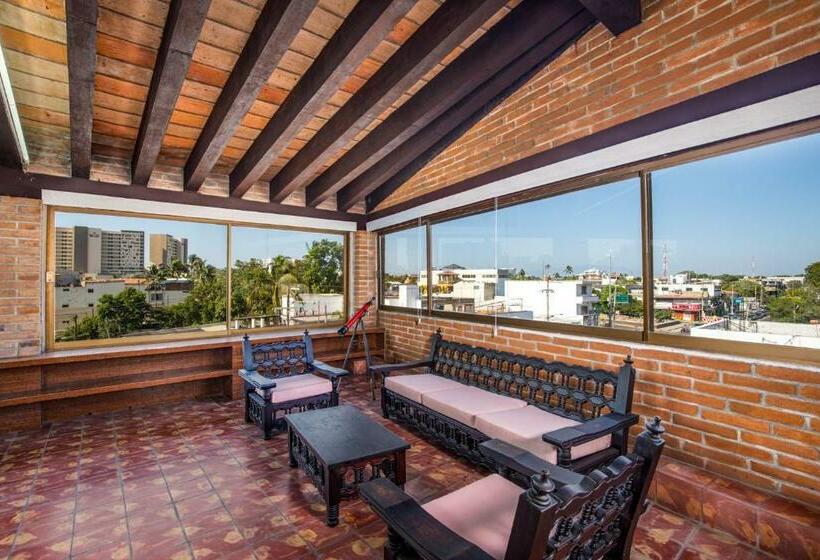 1 Bedroom Penthouse Apartment, Boutique Hotel & Suites Hacienda Lord Twigg