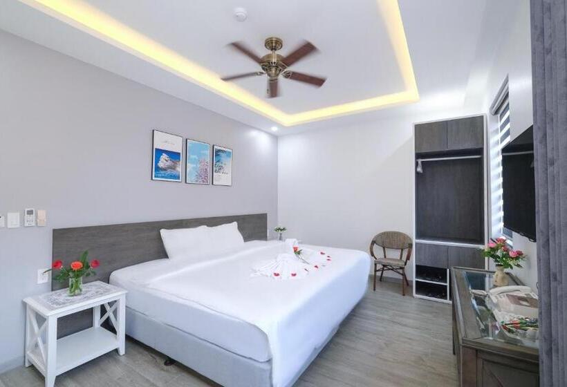 اتاق استاندارد با تخت بزرگ, Bella Hotel Phu Quoc  Free Cable Car And Water Park Tickets