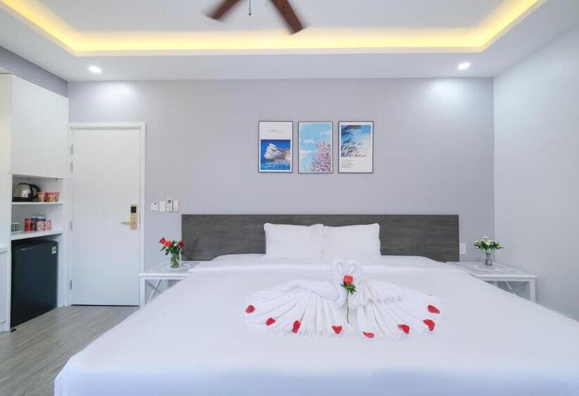 اتاق استاندارد با تخت بزرگ, Bella Hotel Phu Quoc  Free Cable Car And Water Park Tickets