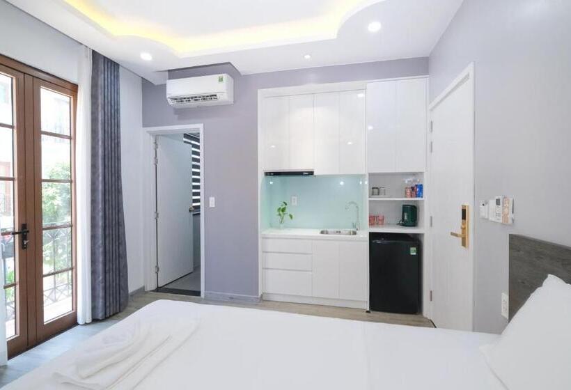 اتاق استاندارد با بالکن, Bella Hotel Phu Quoc  Free Cable Car And Water Park Tickets