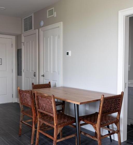 سوییت, Bywater Suite