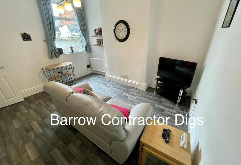 اتاق استاندارد با سرویس بهداشتی مشترک, Barrow Contractor Digs